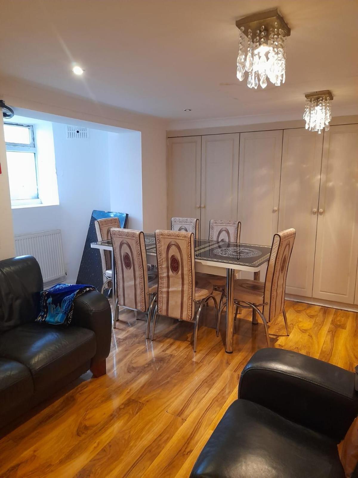 Rayan'S Lodge Stratford Londen Buitenkant foto