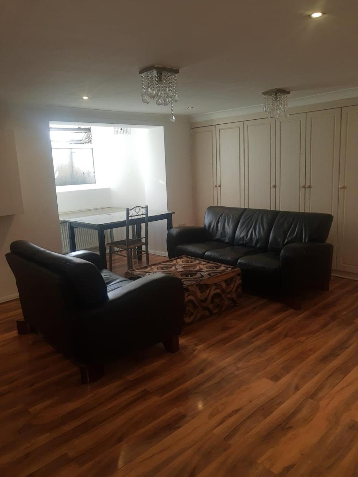 Rayan'S Lodge Stratford Londen Buitenkant foto